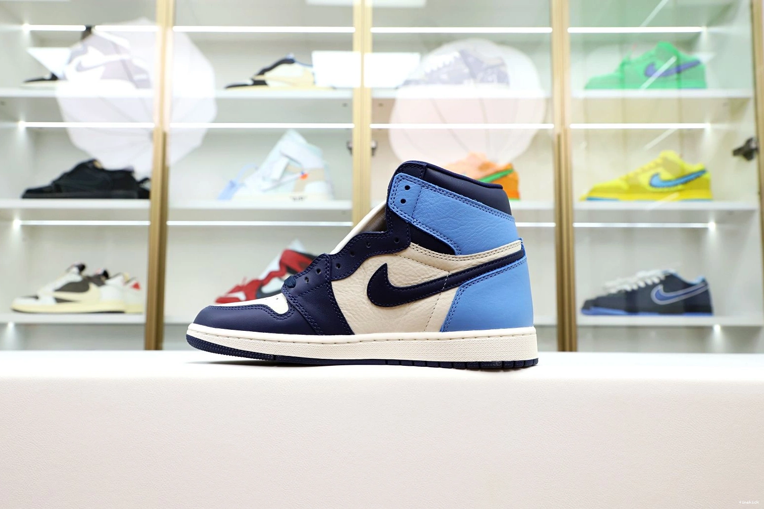 AIR RETRO 'OBSIDIAN' HIGH JORDAN OG 1 0727